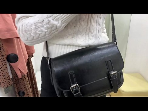 ❤️ Публічна мастурбація молодої сучки FeralBerry фалоімітатором у примірочній Анальне відео на uk.bookland.top ❌