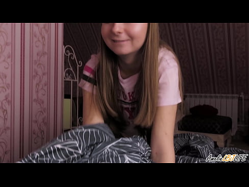 ❤️ Блонді глибоко відсмоктує свого BFF і отримує сперму в рот Анальне відео на uk.bookland.top ❌